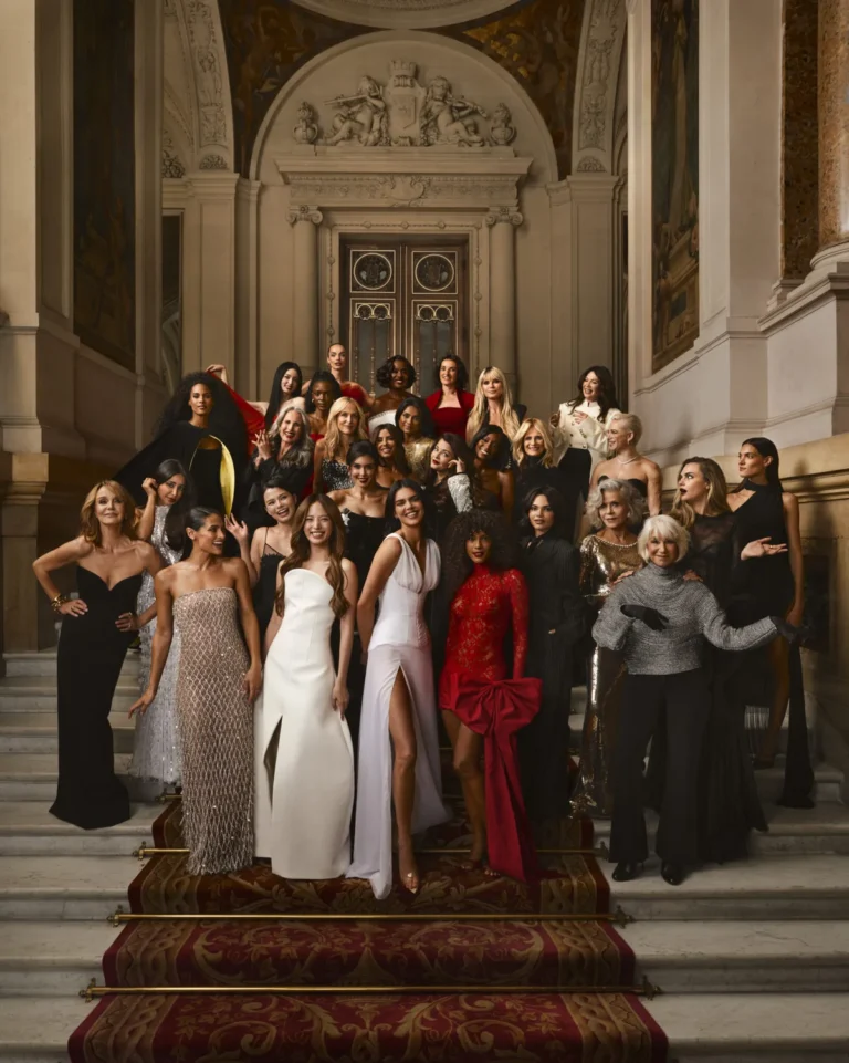 Group portrait at L’Oréal Paris Le Défilé